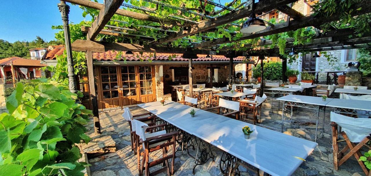 Guesthouse Parthenon Bagian luar foto