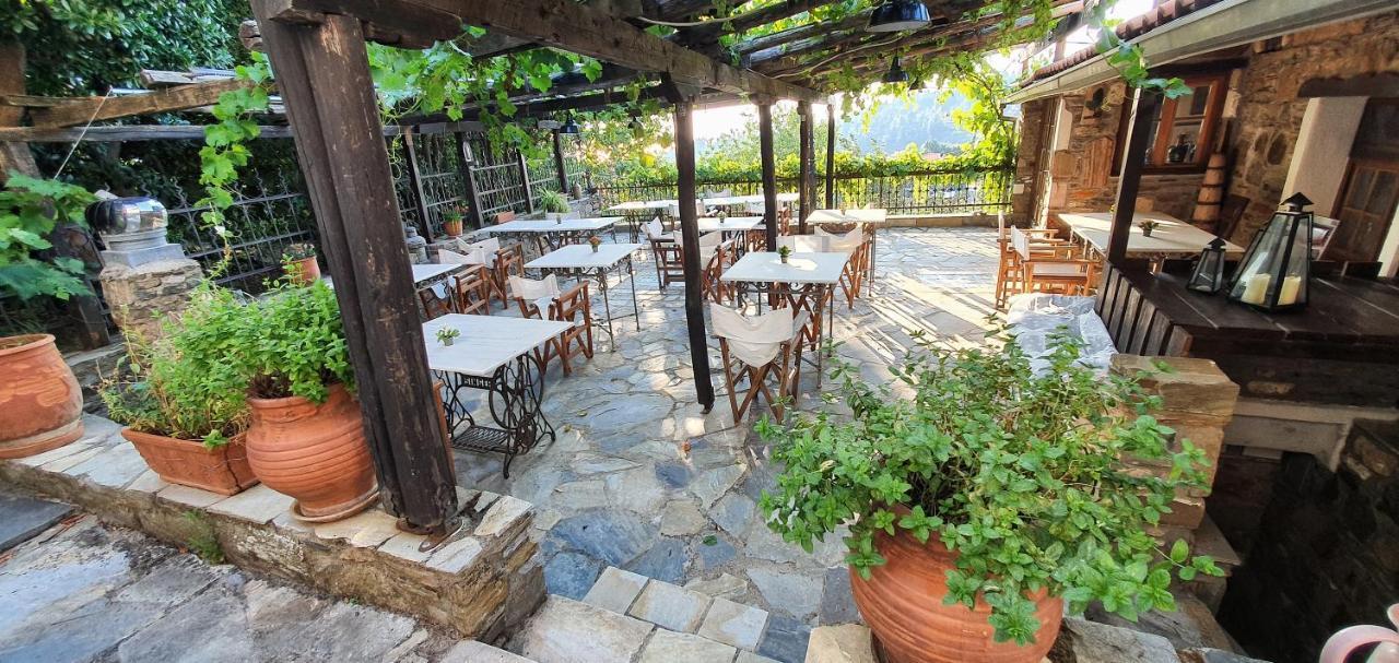 Guesthouse Parthenon Bagian luar foto