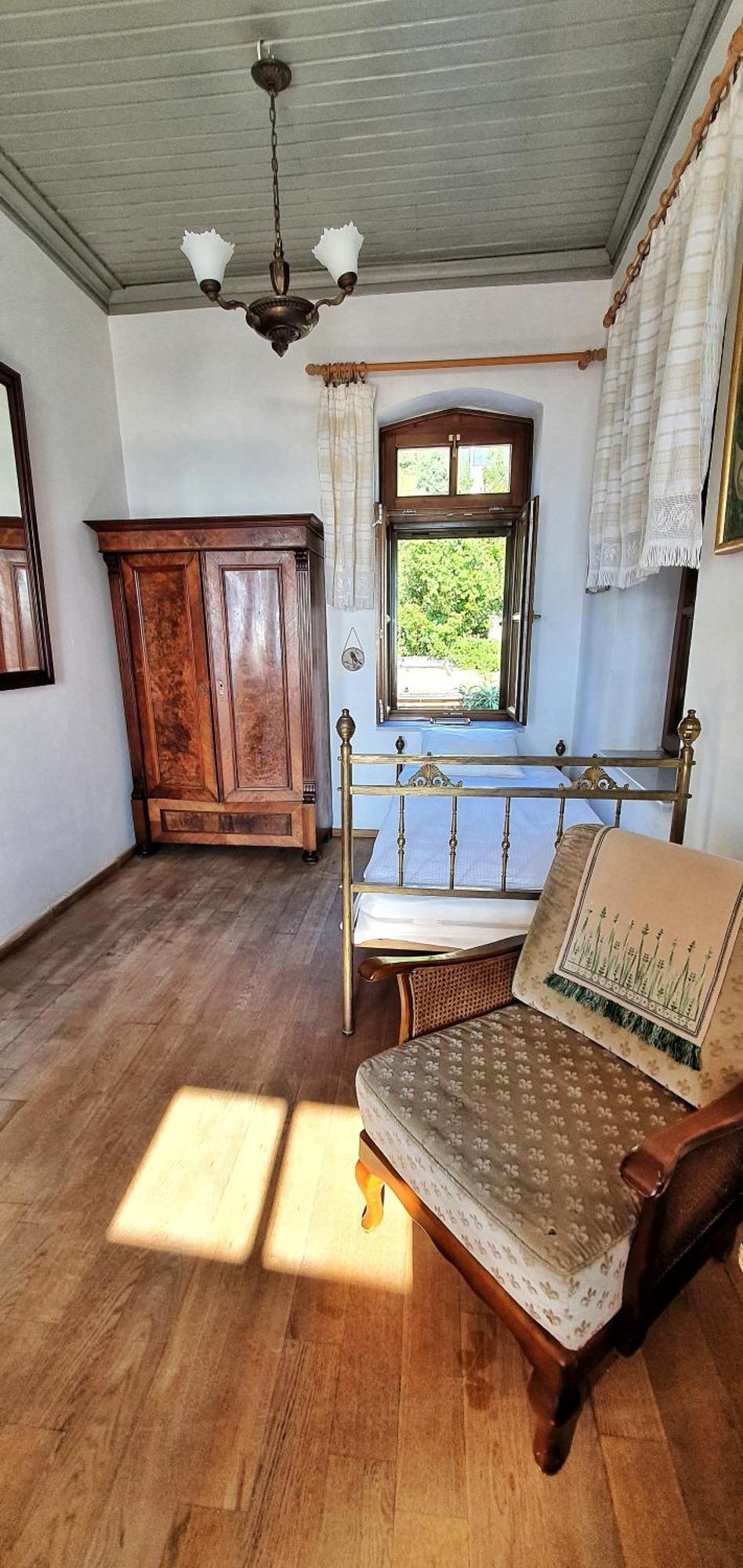 Guesthouse Parthenon Bagian luar foto