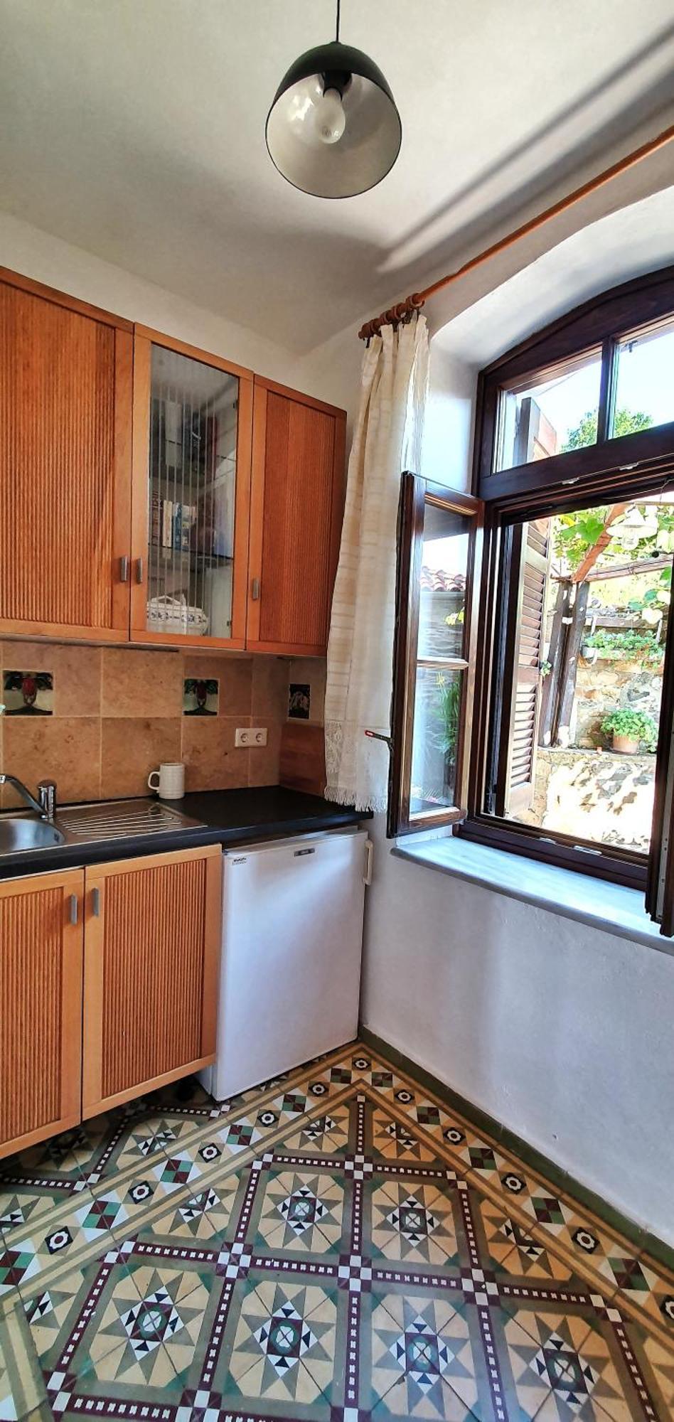 Guesthouse Parthenon Bagian luar foto