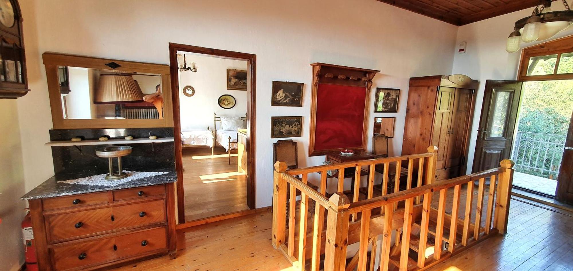 Guesthouse Parthenon Bagian luar foto
