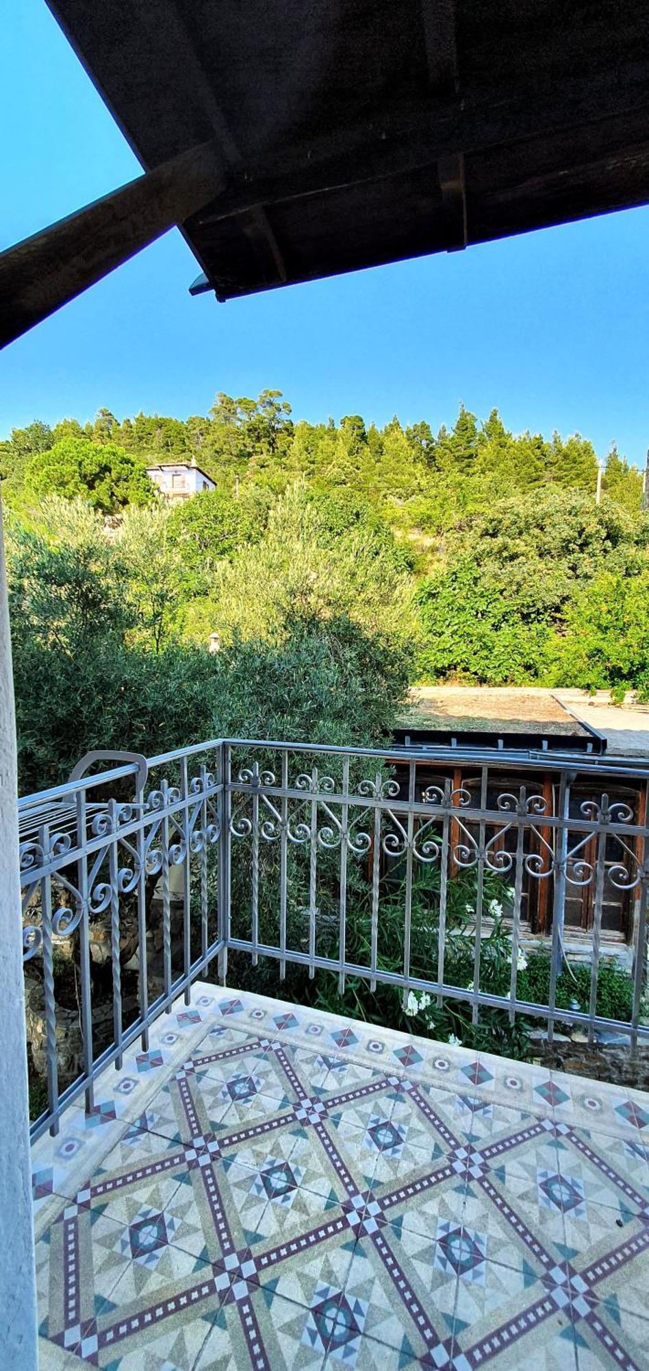 Guesthouse Parthenon Bagian luar foto