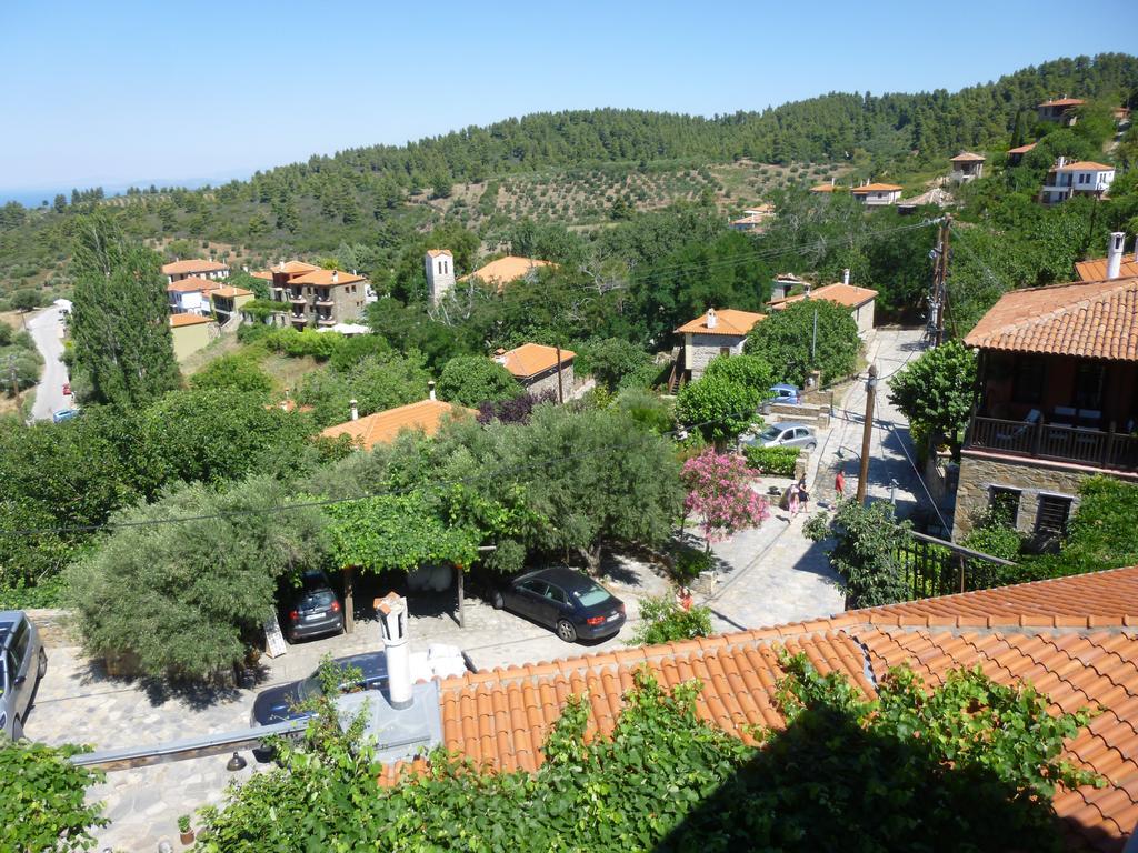 Guesthouse Parthenon Bagian luar foto