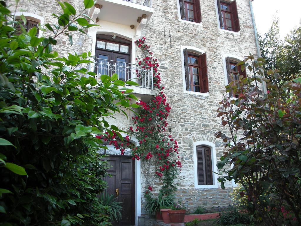 Guesthouse Parthenon Bagian luar foto