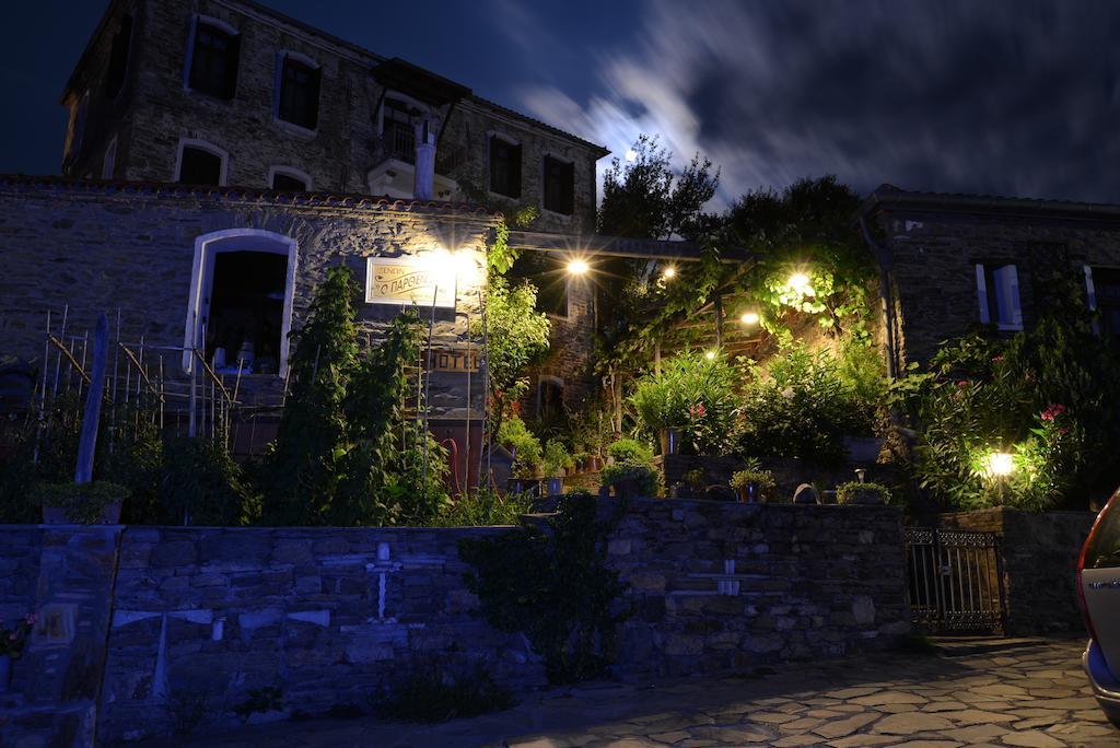 Guesthouse Parthenon Bagian luar foto