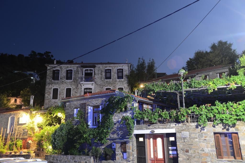 Guesthouse Parthenon Bagian luar foto